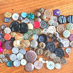 Vintage estate button lot gorgeous variety many sets crafters sewing lot